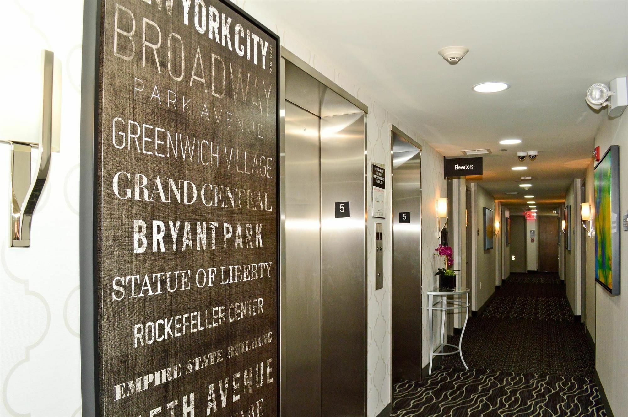 Best Western Plus Laguardia Airport Hotel Queens New York Buitenkant foto