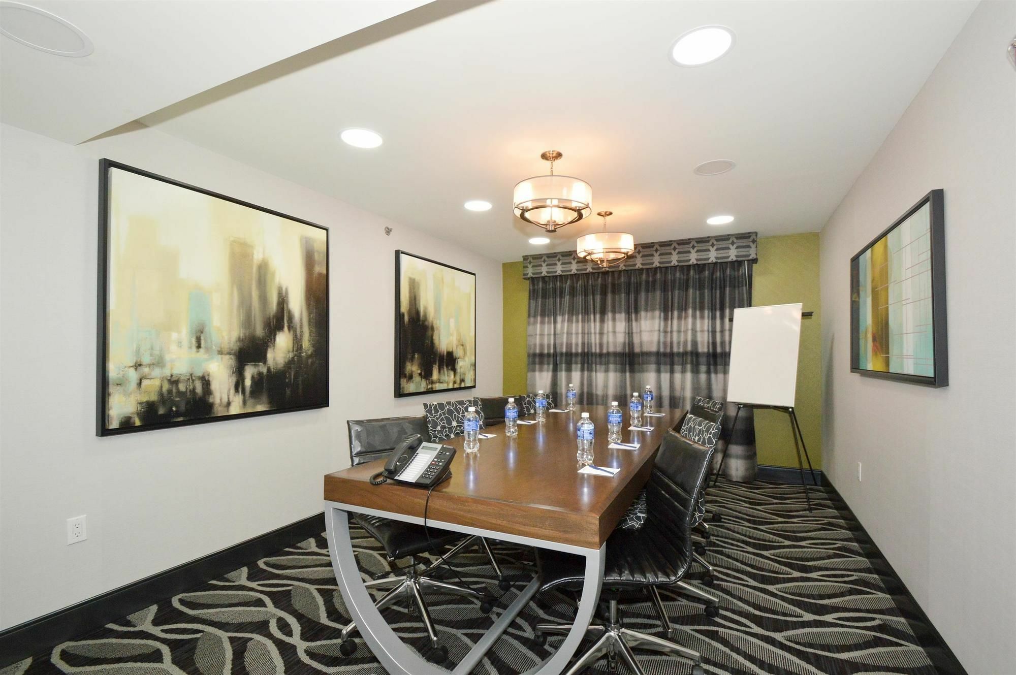 Best Western Plus Laguardia Airport Hotel Queens New York Buitenkant foto