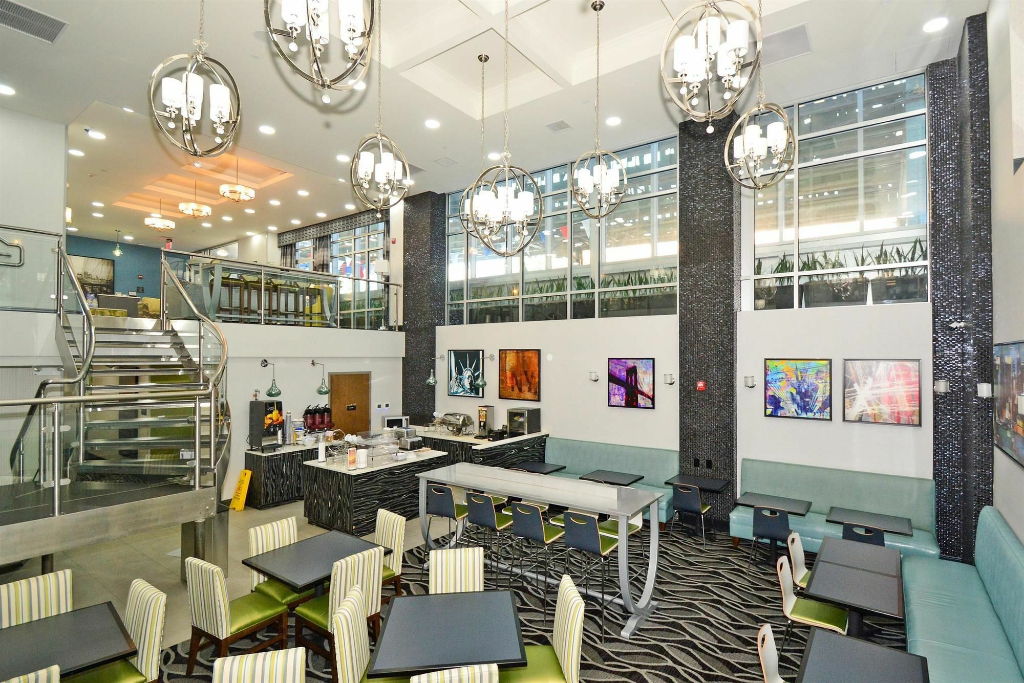 Best Western Plus Laguardia Airport Hotel Queens New York Buitenkant foto
